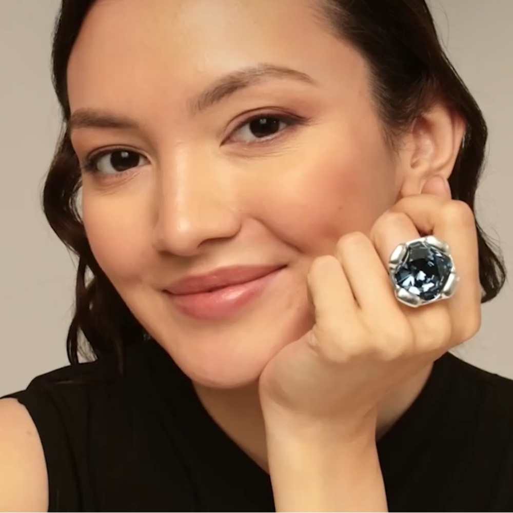 Uno de 50 Big Blue Crystal Ring